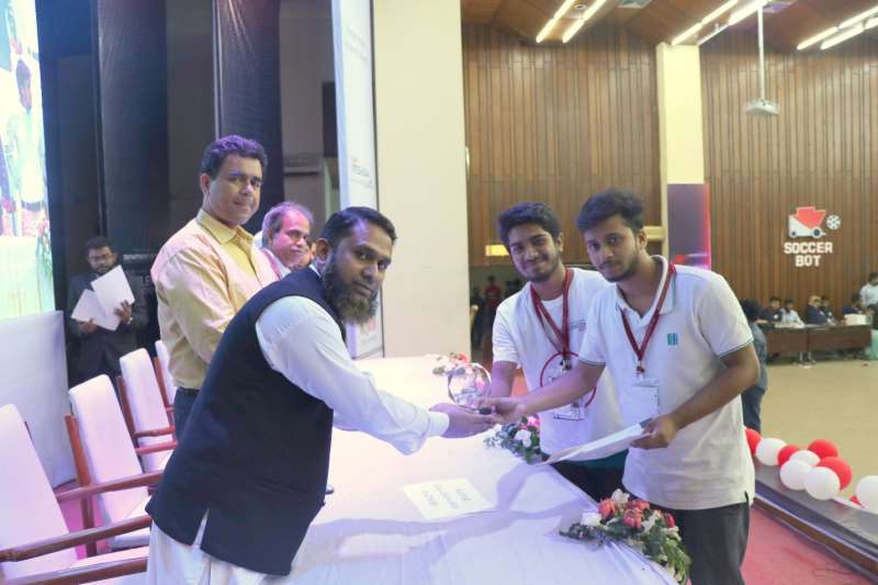 Computer Engineering (CoE) and Electrical & Electronic Engineering (EEE) Student of AIUB Awarded in MECCELERATION 2018